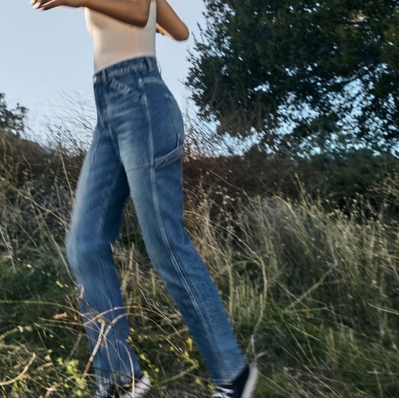 Reformation Kealy Carpenter High Rise Relaxed Jeans in Ponce size 25 NWT - Picture 5 of 14